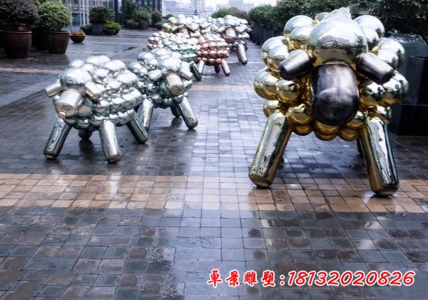 不锈钢小羊肖恩，不锈钢卡通动物雕塑