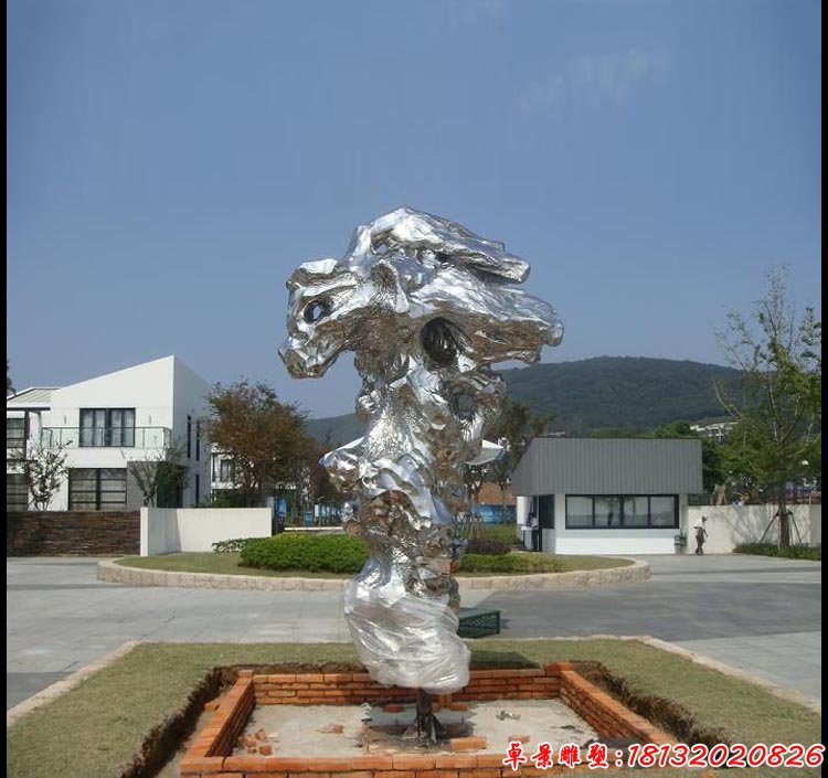 广场不锈钢抽象太湖石雕塑