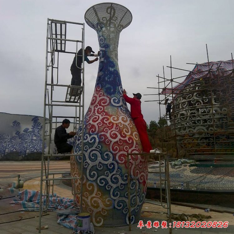 不锈钢花瓶雕塑，镂空花瓶不锈钢雕塑，广场花瓶不锈钢雕塑