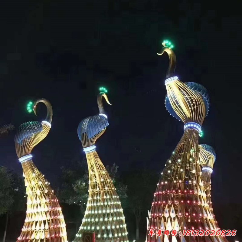 不锈钢孔雀雕塑