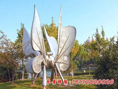 梁?；?></div>
                        <div class=