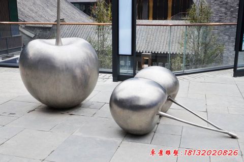 步行街苹果和樱桃